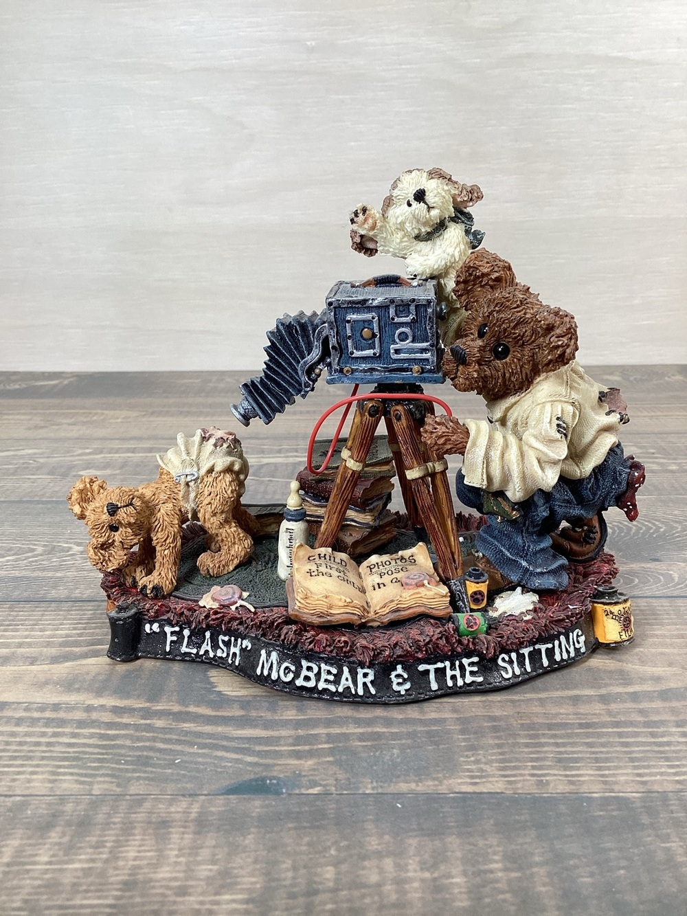 Boyds Bears 1999 "Flash McBear and The Sitting", Style #227721